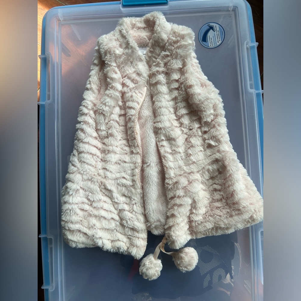 Mud pie fuzzy vest